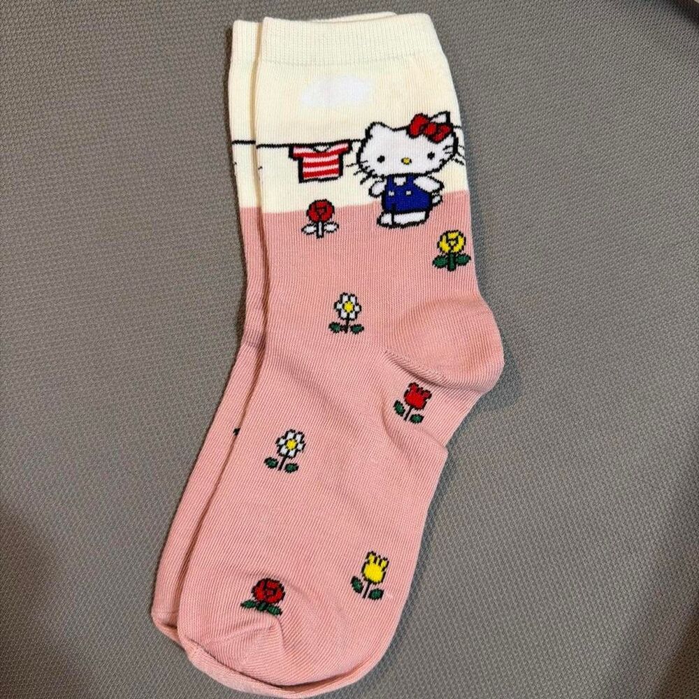 Sanrio Women's multi Socks